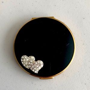 Vintage Stratton Black Enamel Compact - Double Rhinestone Heart - 1950